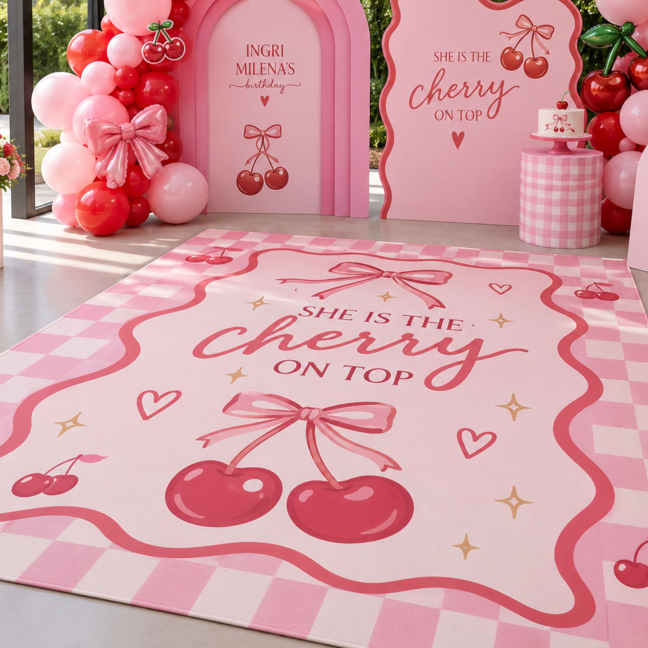 Tapete de fiesta personalizado con temática de cerezas impreso sobre Tela Cholula Arletex