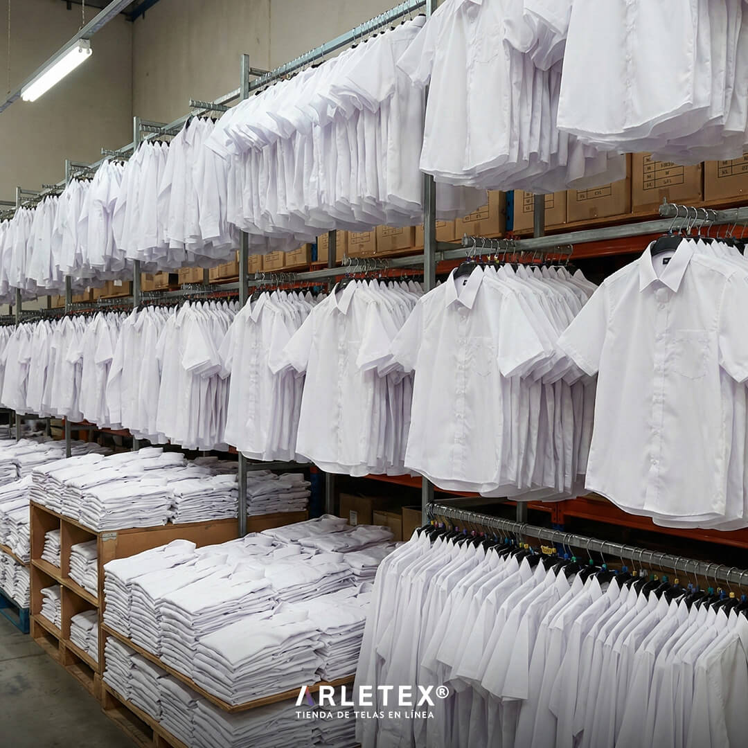 Uniformes de popelina