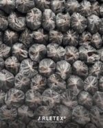 rollos de fieltro verde